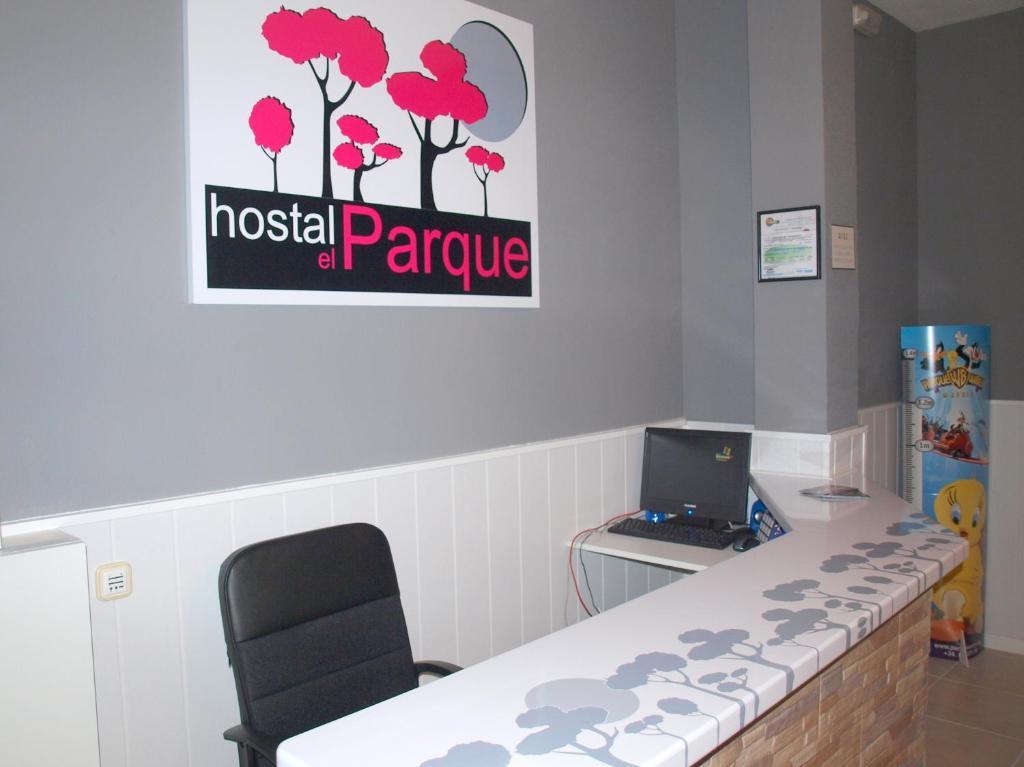 Hostal El Parque San Martín de la Vega Exterior foto
